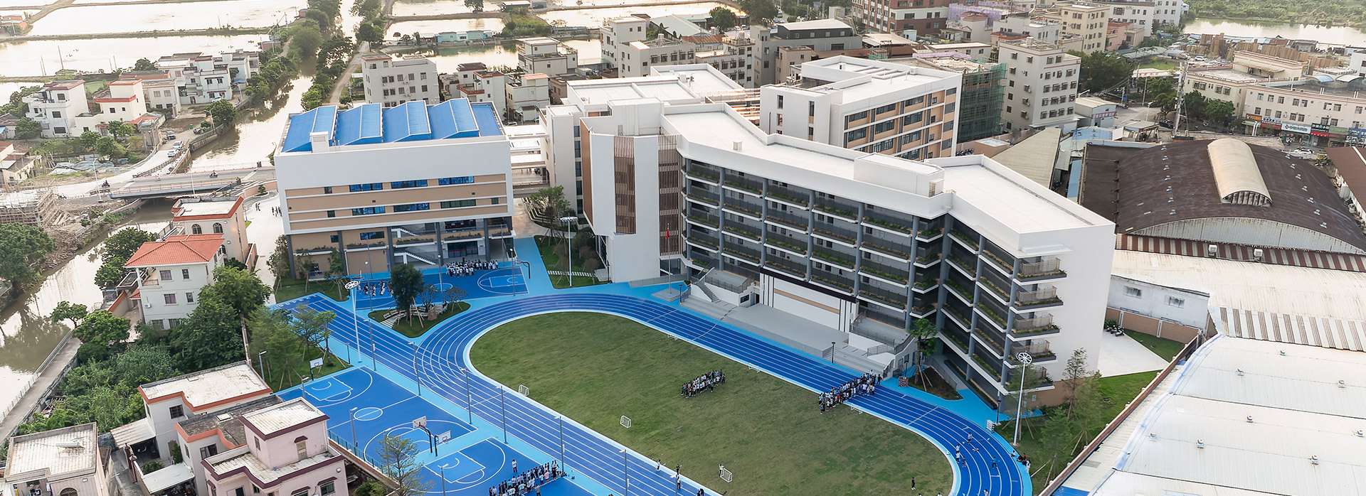 东凤镇第二中学重建工程